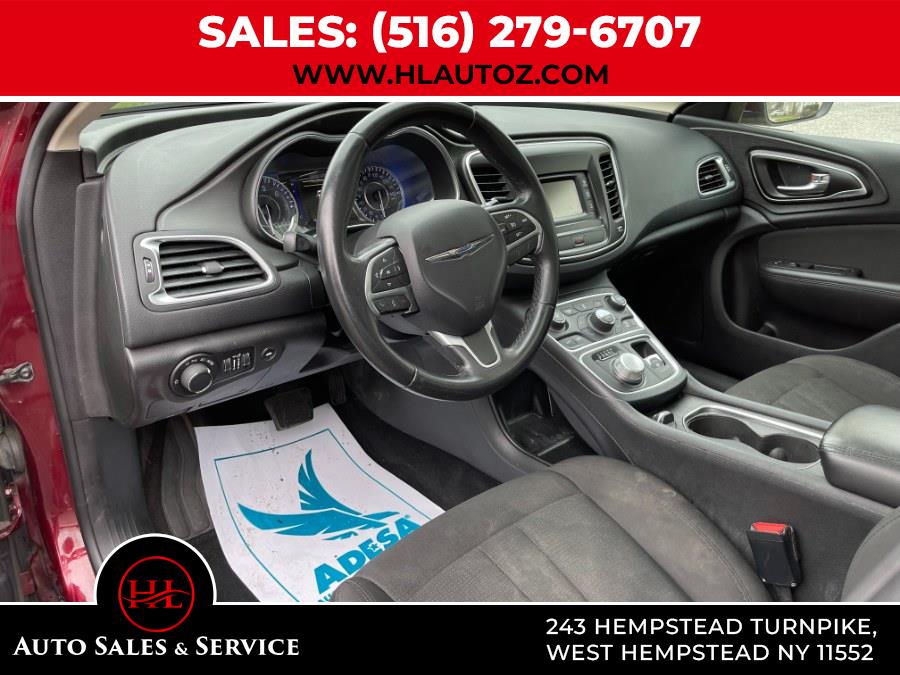 2016 Chrysler 200 4dr Sdn Limited FWD photo