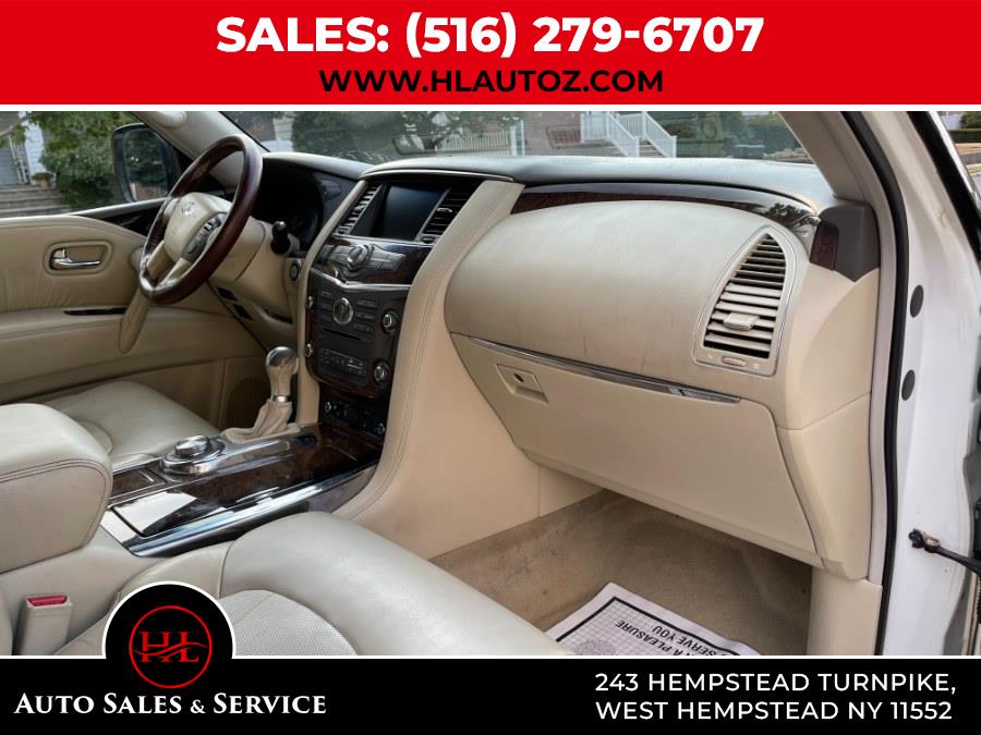 2011 Infiniti QX56 photo