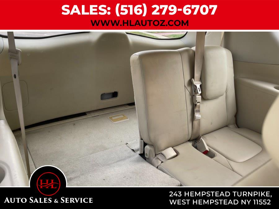 2011 Infiniti QX56 photo