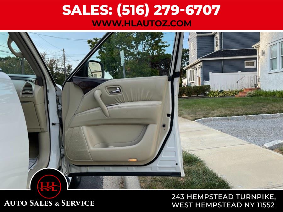 2011 Infiniti QX56 photo