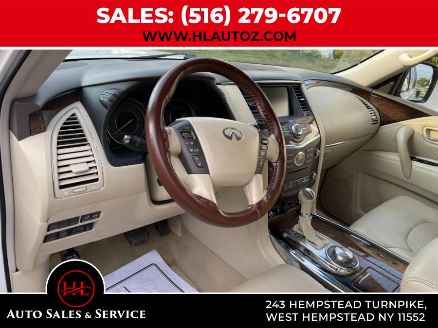 2011 Infiniti QX56 photo