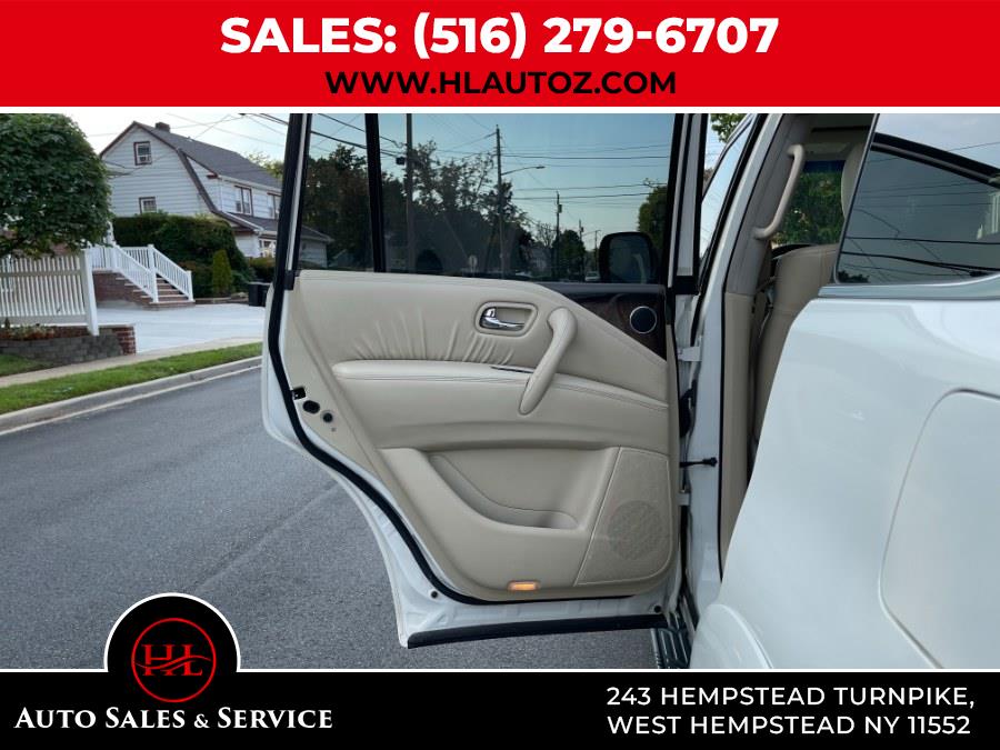 2011 Infiniti QX56 photo
