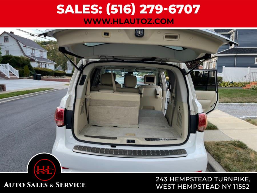2011 Infiniti QX56 photo