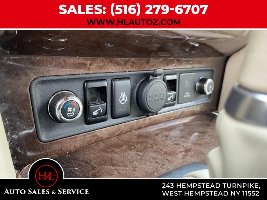 2011 Infiniti QX56 photo