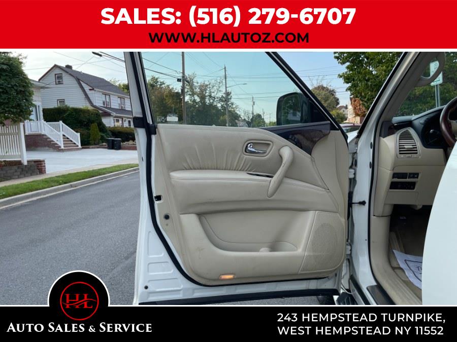 2011 Infiniti QX56 photo