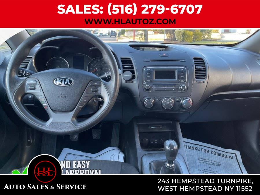 2016 Kia Forte 4dr Sdn Man LX photo