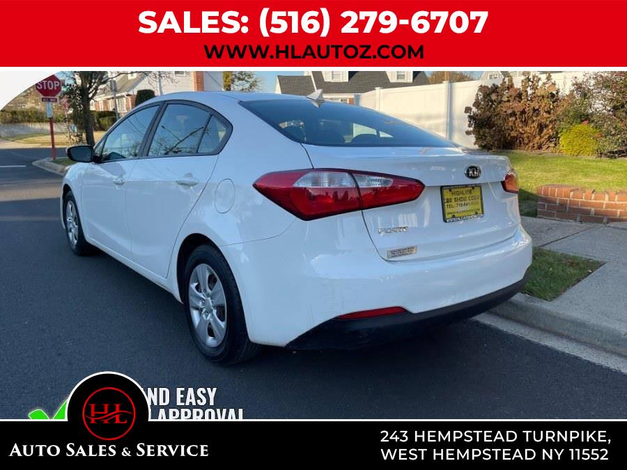 2016 Kia Forte 4dr Sdn Man LX photo
