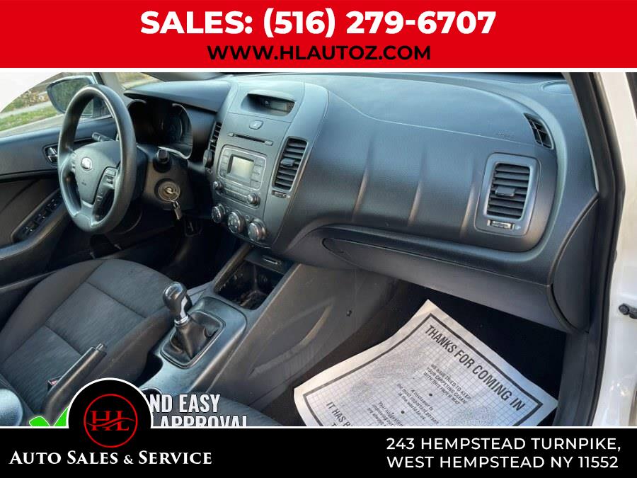 2016 Kia Forte 4dr Sdn Man LX photo