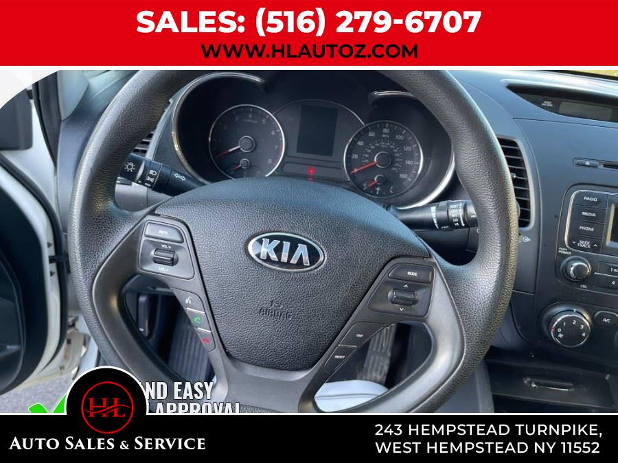 2016 Kia Forte 4dr Sdn Man LX photo