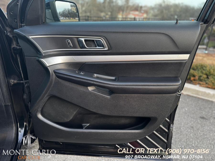 2016 Ford Explorer 4WD 4dr XLT photo