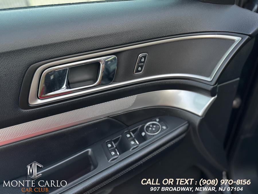 2016 Ford Explorer 4WD 4dr XLT photo