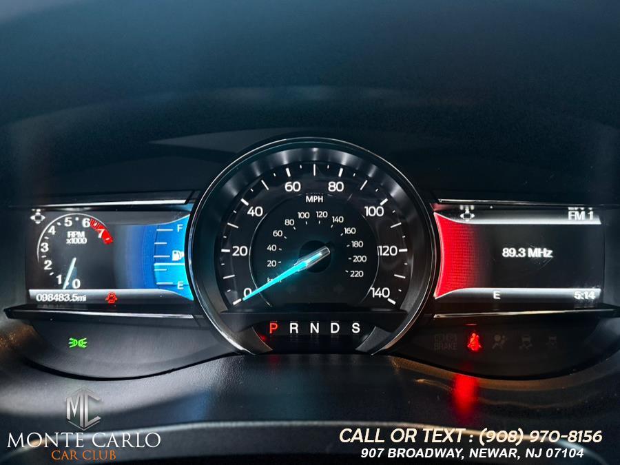 2016 Ford Explorer 4WD 4dr XLT photo
