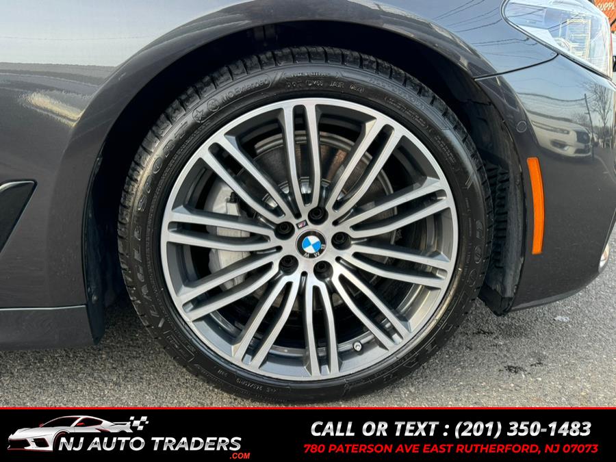 2017 BMW 5-Series 540i xDrive Sedan photo