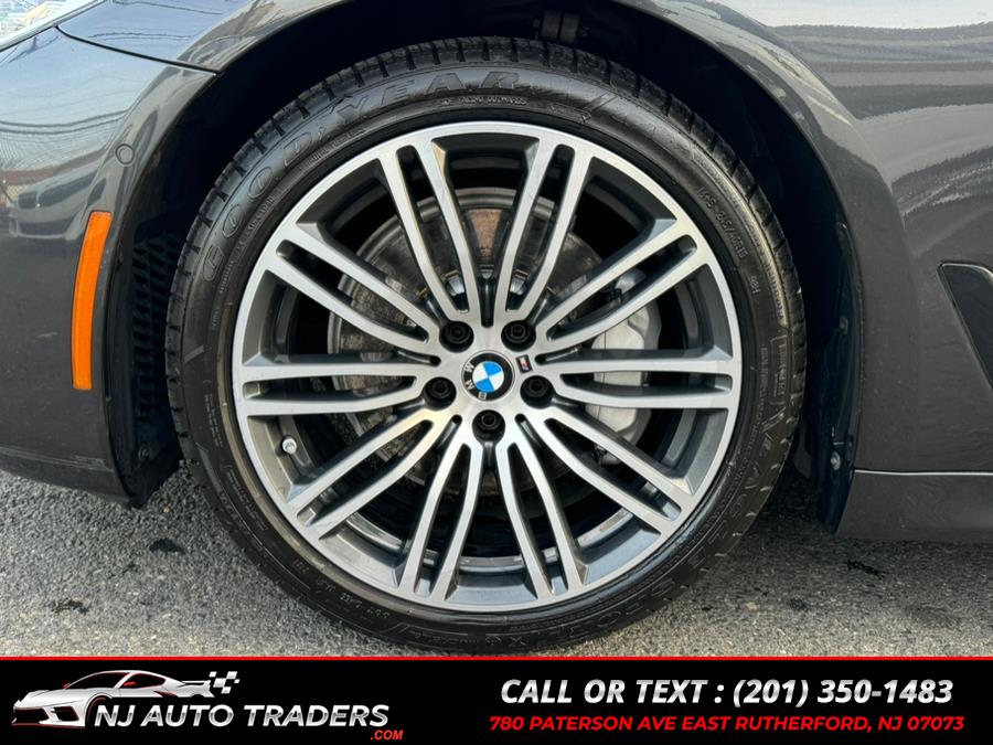 2017 BMW 5-Series 540i xDrive Sedan photo