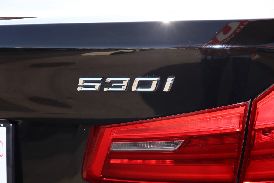 2019 BMW 5-Series 530i xDrive Sedan photo