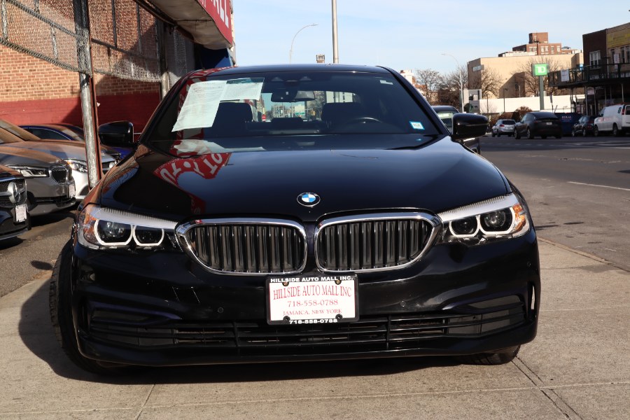 2019 BMW 5-Series 530i xDrive Sedan photo