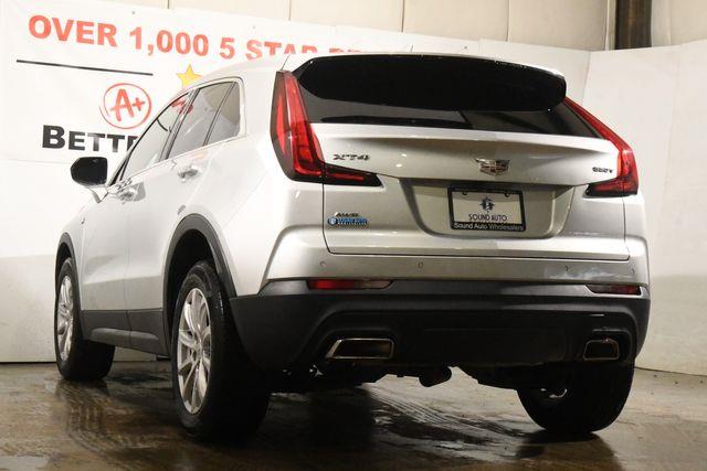 2022 Cadillac XT4 Luxury photo