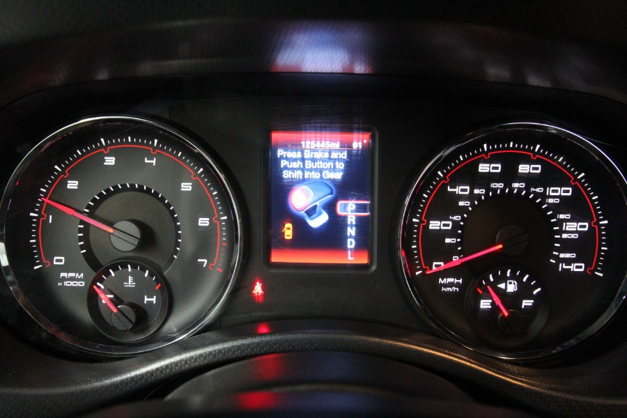 2012 Dodge Charger SE photo