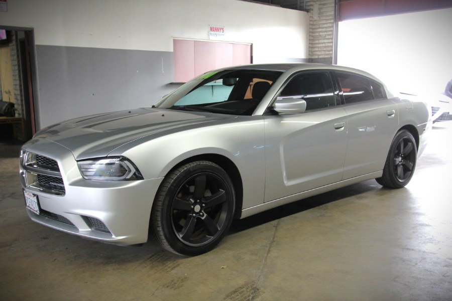 2012 Dodge Charger SE photo