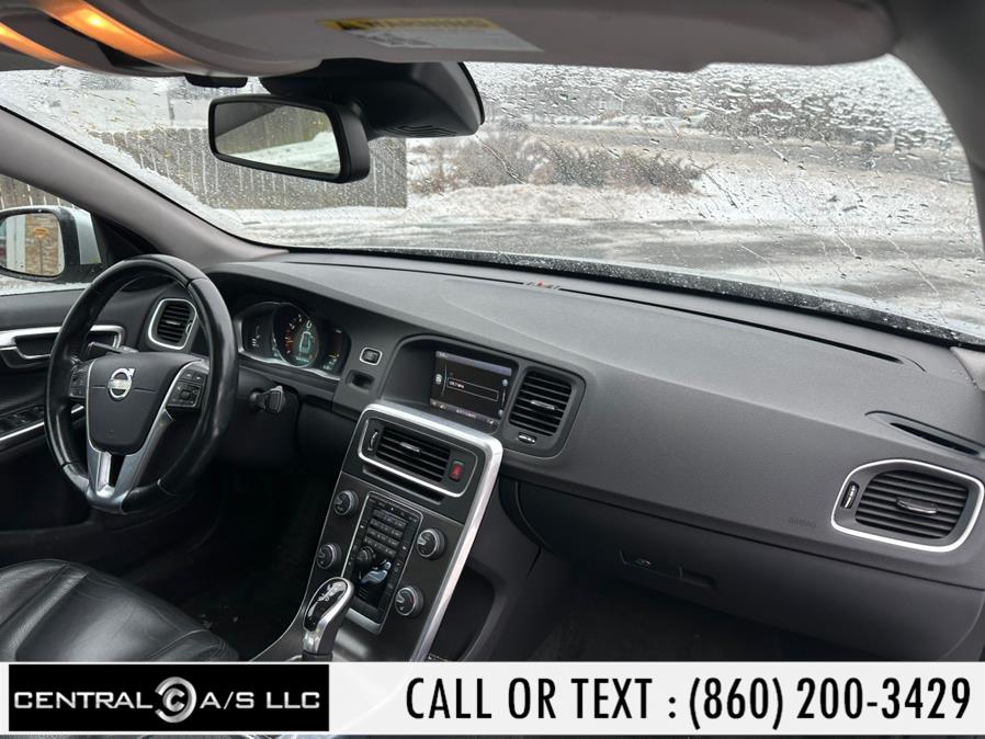 2014 Volvo S60 T5 photo