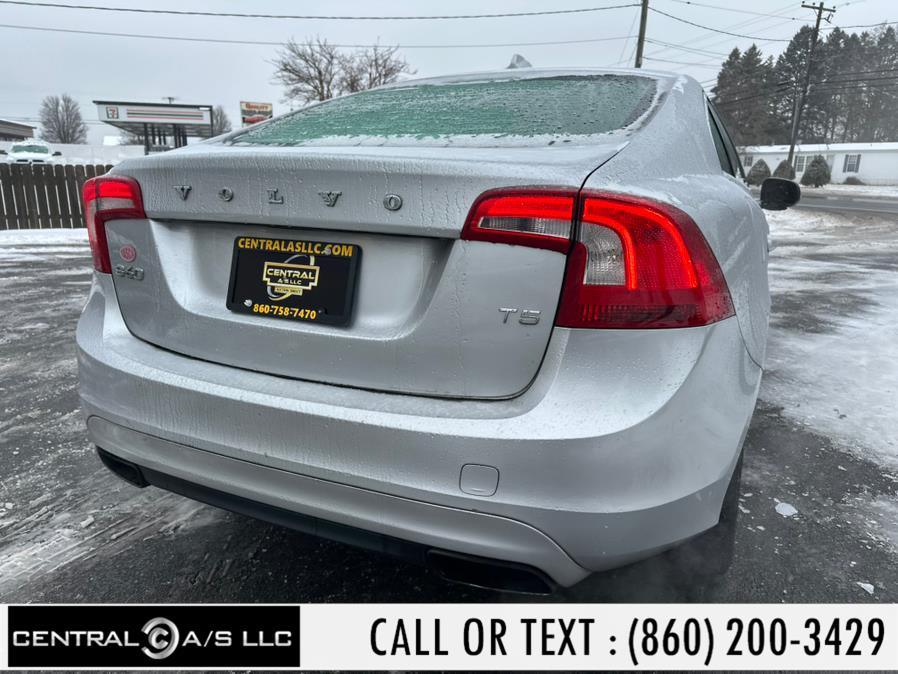 2014 Volvo S60 T5 photo