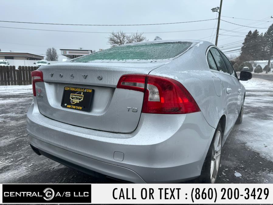 2014 Volvo S60 T5 photo
