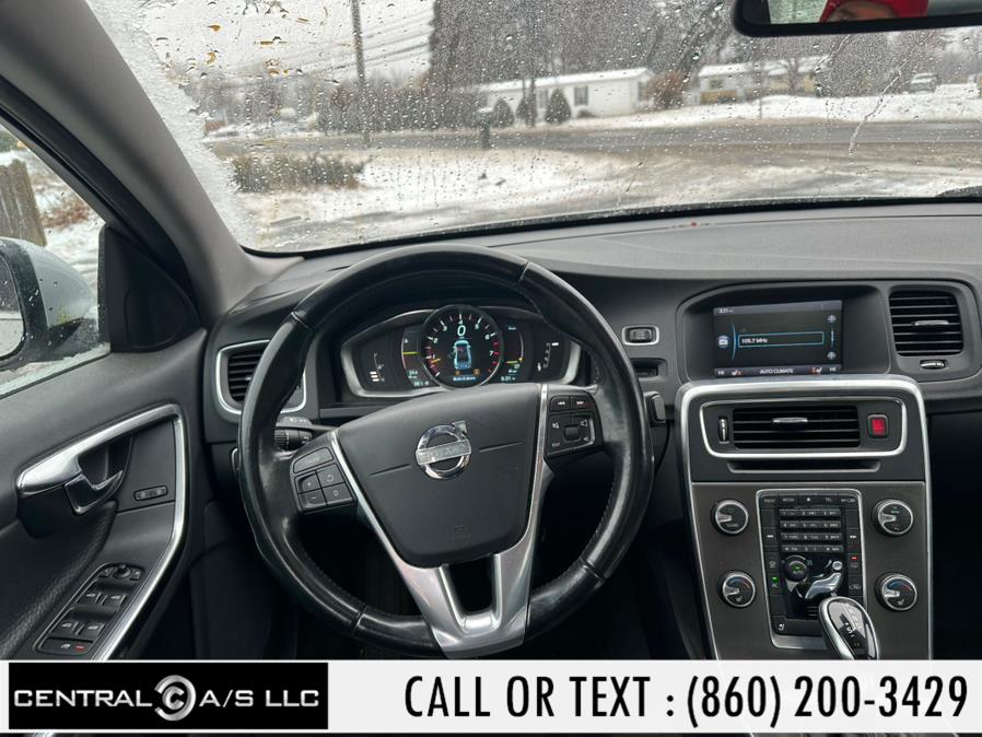 2014 Volvo S60 T5 photo