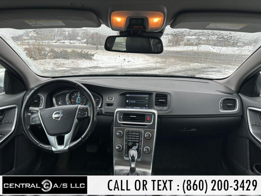 2014 Volvo S60 T5 photo