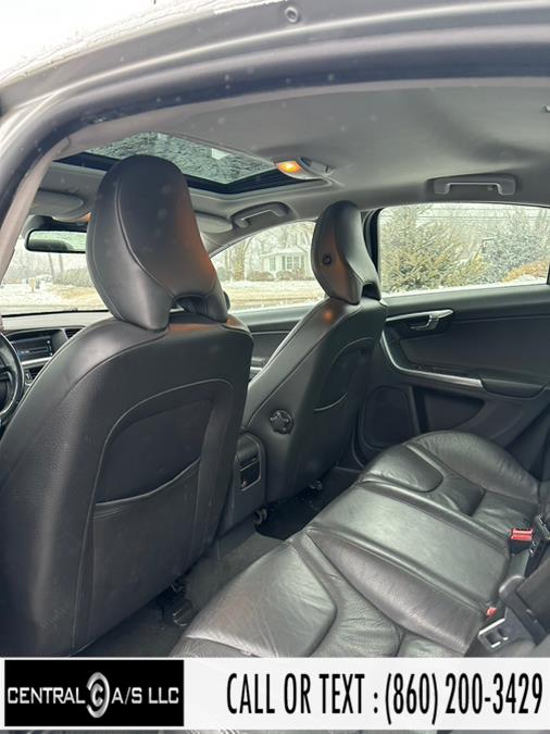 2014 Volvo S60 T5 photo