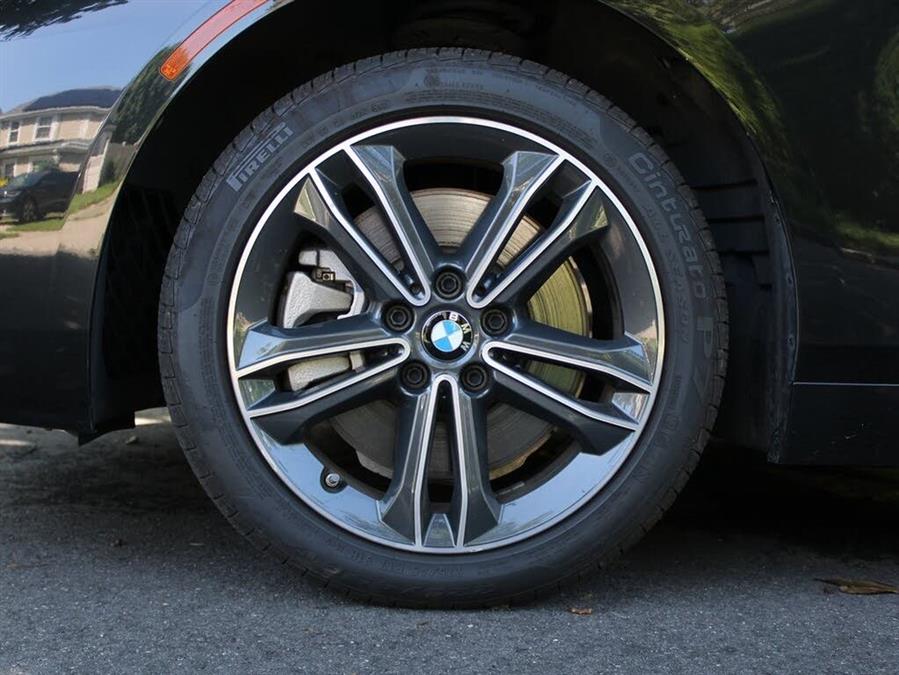 2022 BMW 2 Series 228i xDrive photo