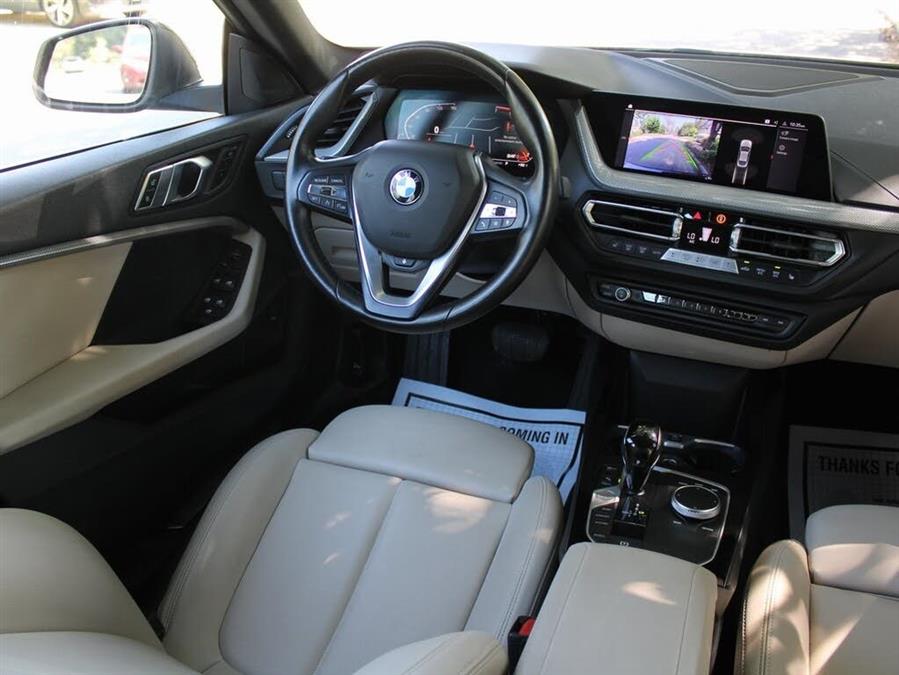 2022 BMW 2 Series 228i xDrive photo