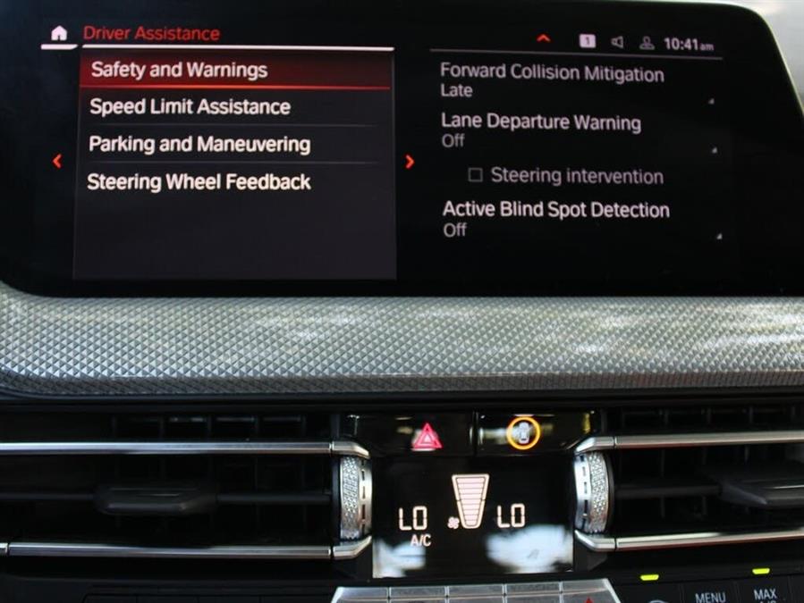 2022 BMW 2 Series 228i xDrive photo