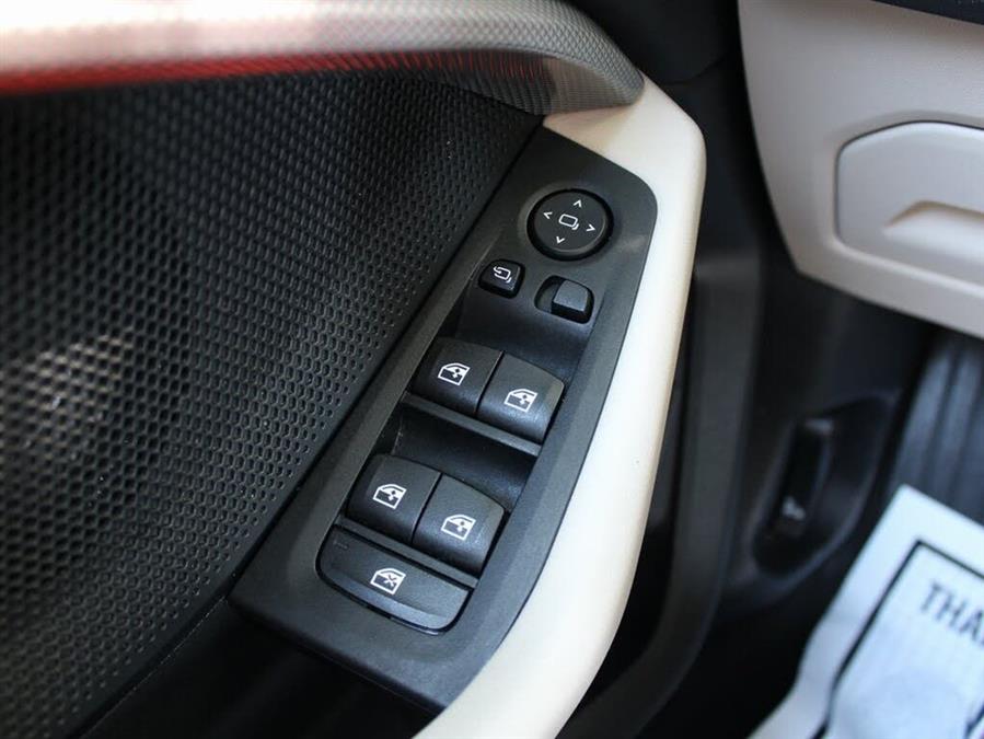 2022 BMW 2 Series 228i xDrive photo