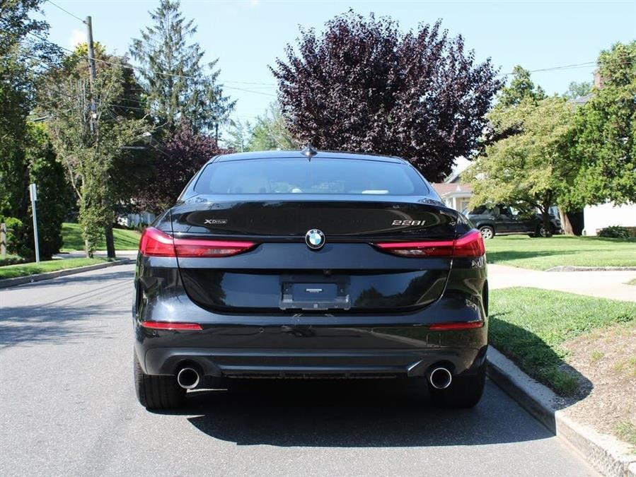 2022 BMW 2 Series 228i xDrive photo