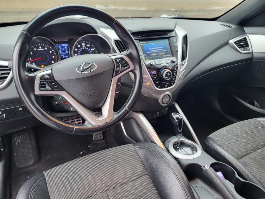 2016 Hyundai Veloster 3dr Cpe Auto photo