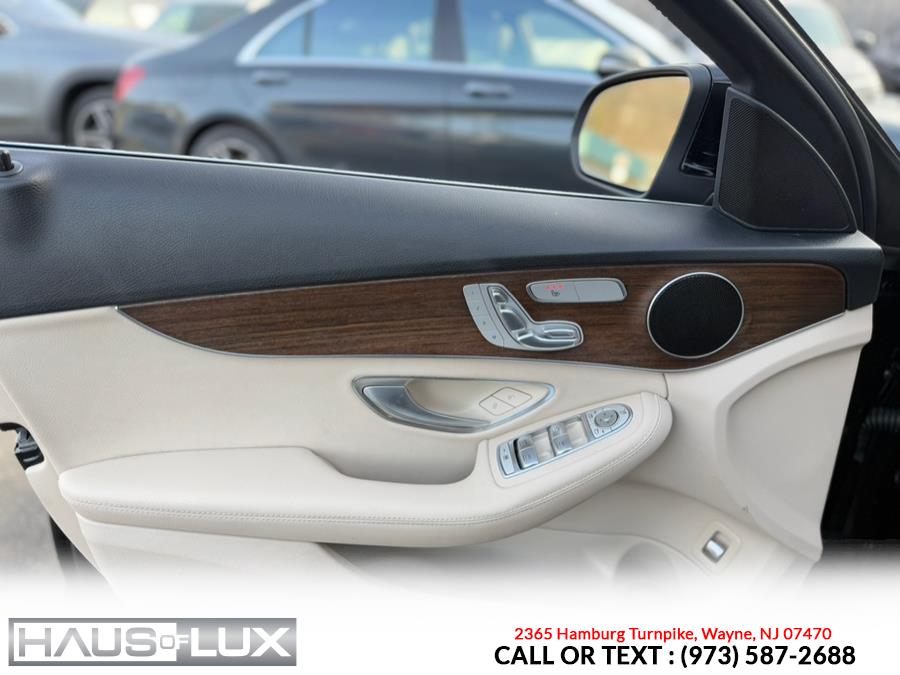 2020 Mercedes-Benz C-Class C 300 4MATIC Sedan photo
