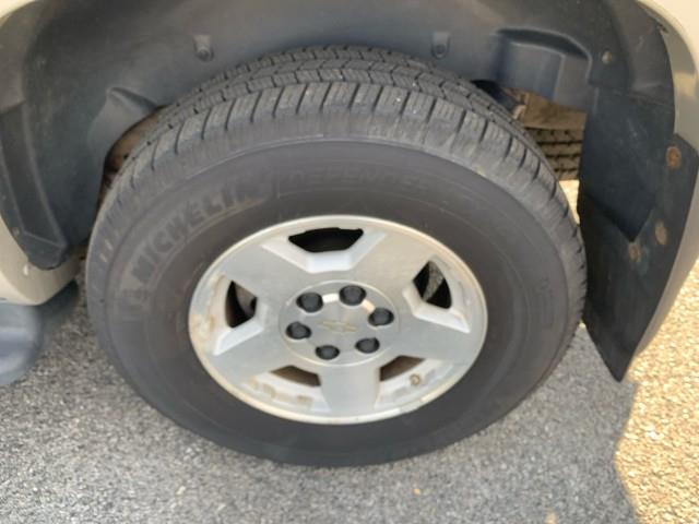2006 Chevrolet Tahoe LS photo