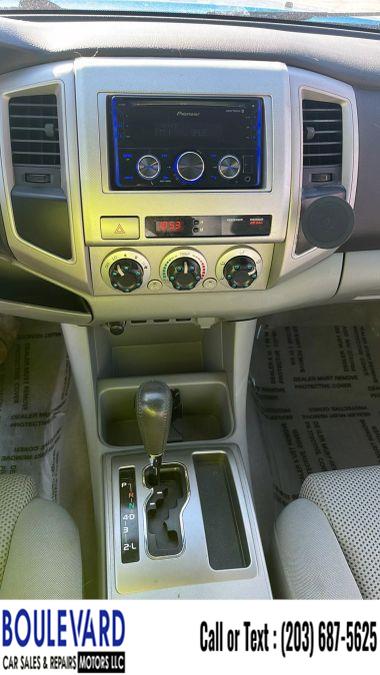 2009 Toyota Tacoma PreRunner V6 photo