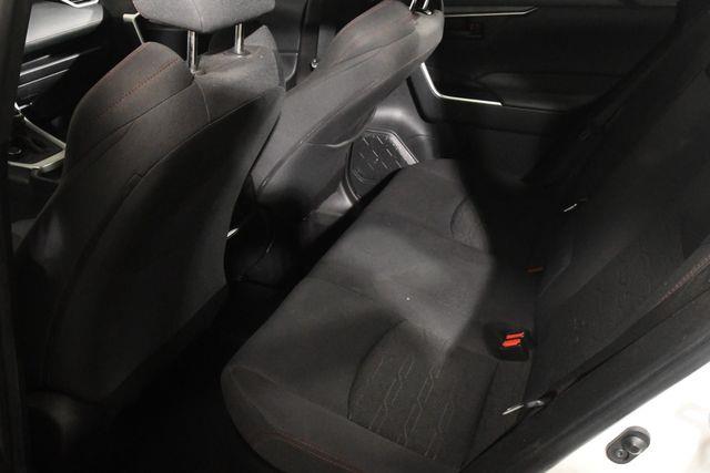 2021 Toyota RAV4 Prime SE photo