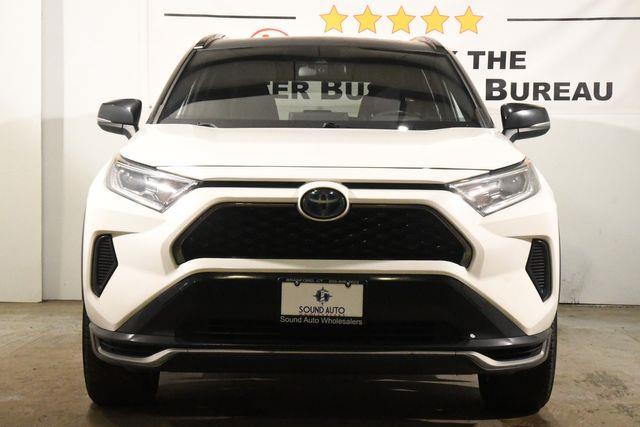 2021 Toyota RAV4 Prime SE photo