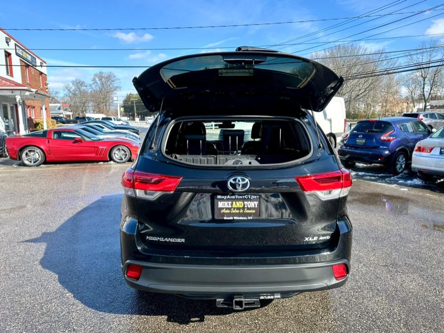 2017 Toyota Highlander XLE V6 AWD (Natl) photo