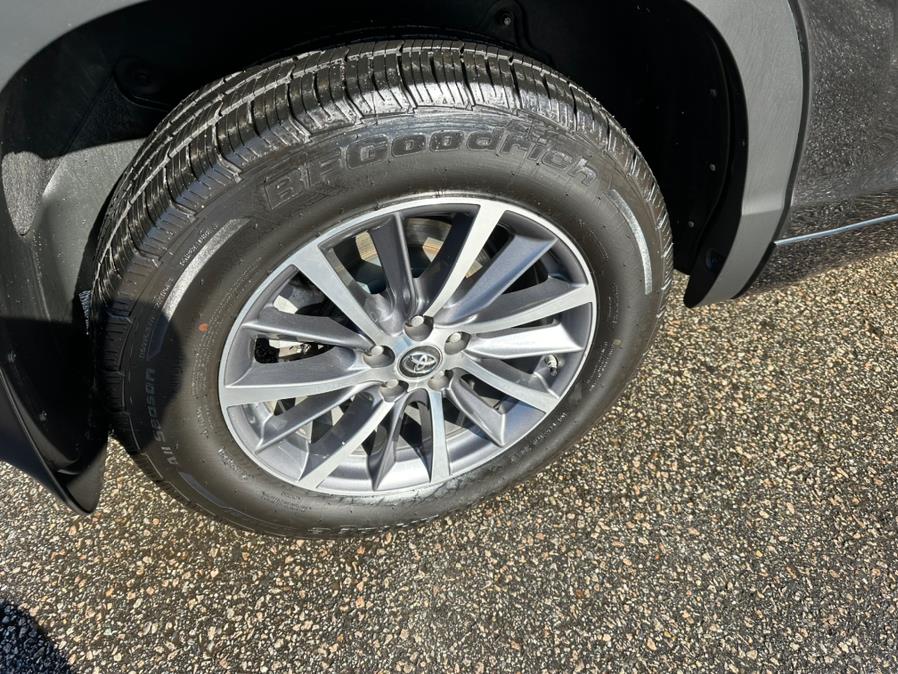 2017 Toyota Highlander XLE V6 AWD (Natl) photo