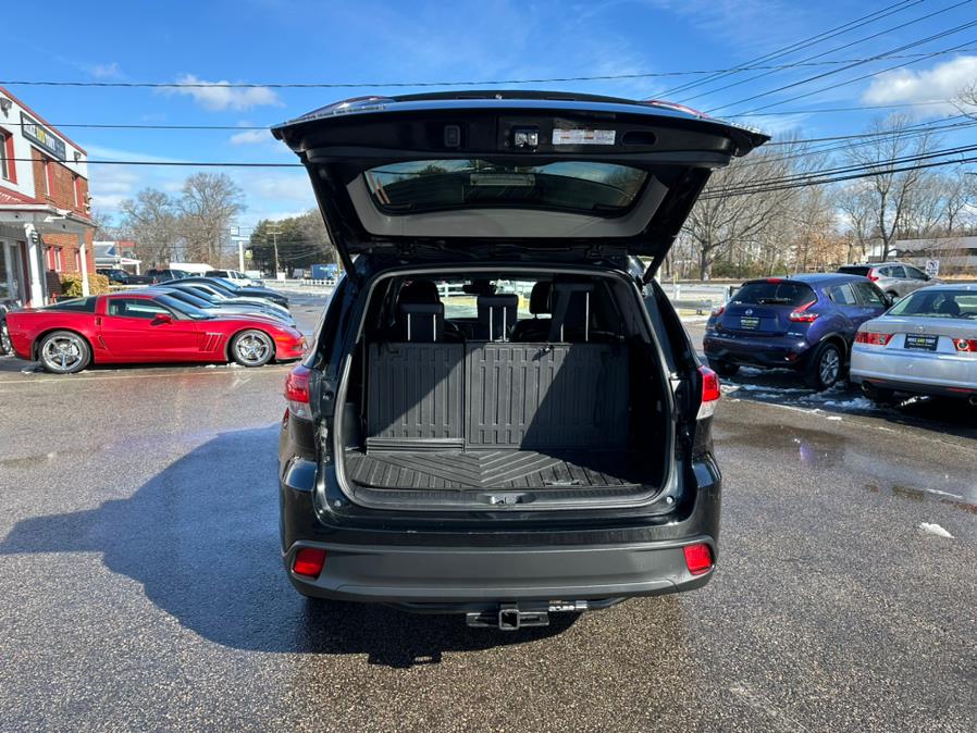 2017 Toyota Highlander XLE V6 AWD (Natl) photo