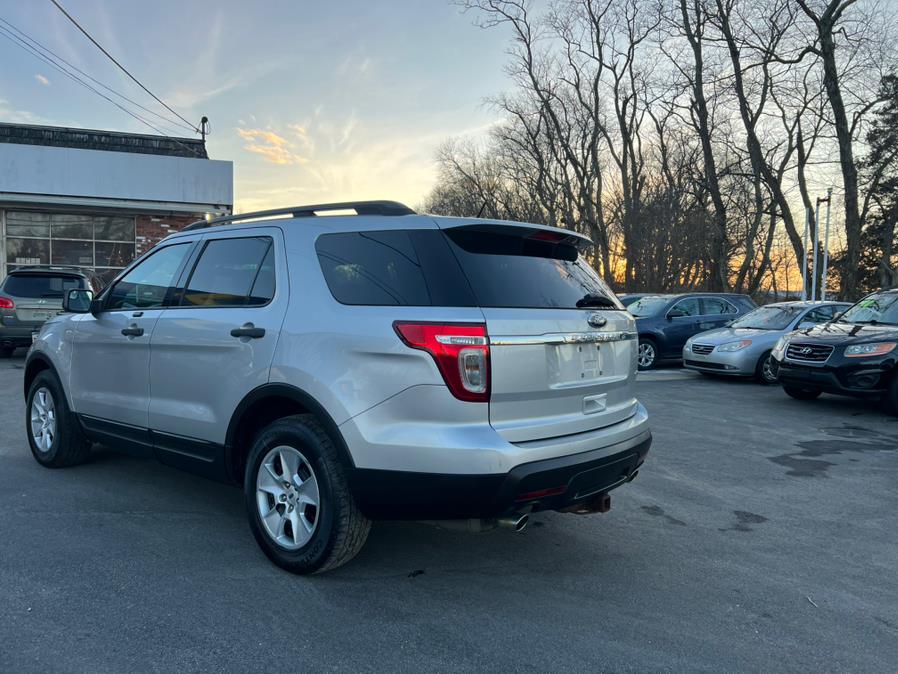 2013 Ford Explorer photo