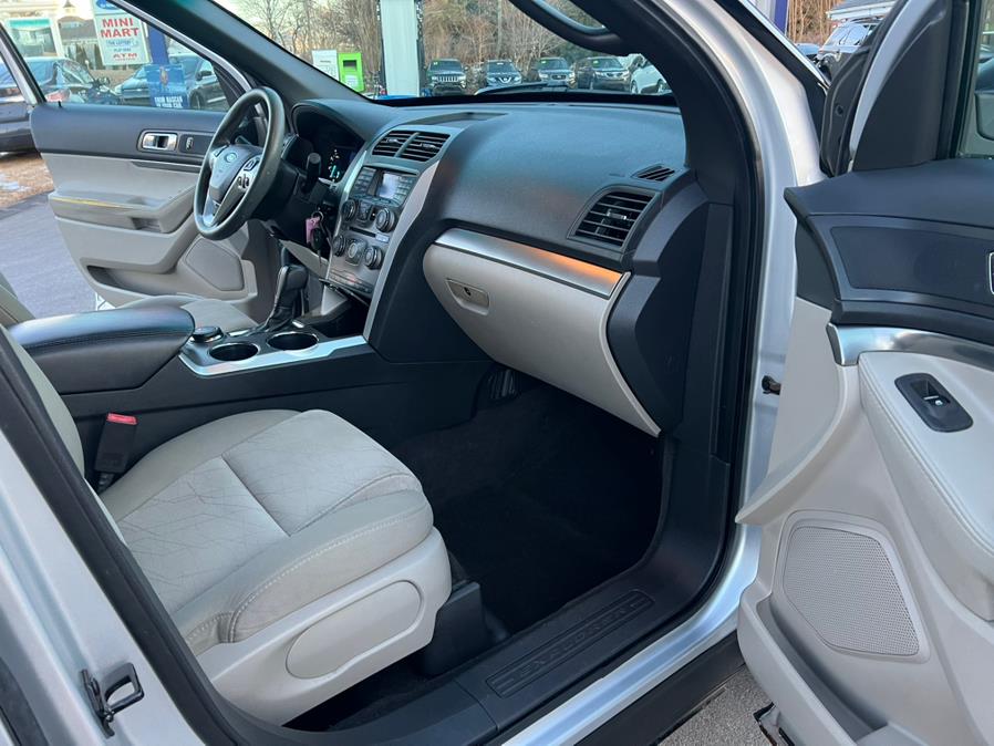 2013 Ford Explorer photo