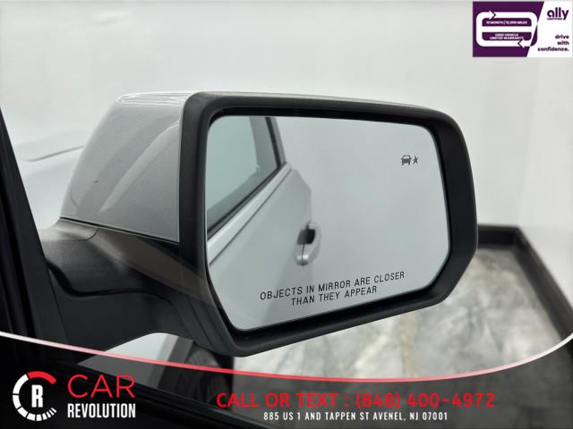 2022 Chevrolet Traverse LS AWD photo