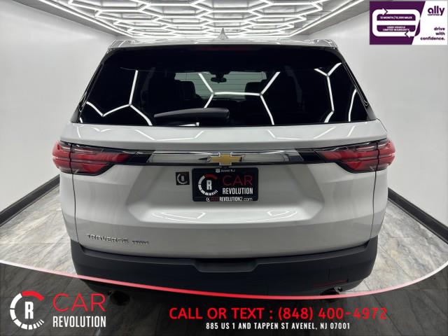 2022 Chevrolet Traverse LS AWD photo