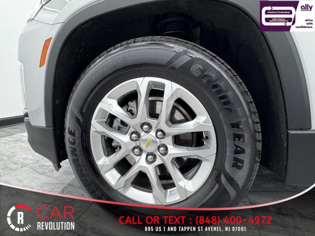 2022 Chevrolet Traverse LS AWD photo