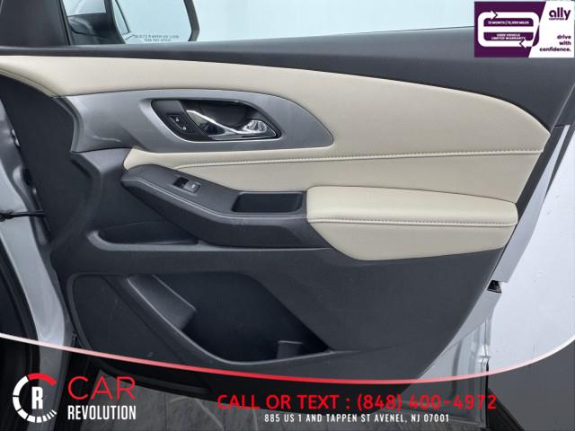 2022 Chevrolet Traverse LS AWD photo