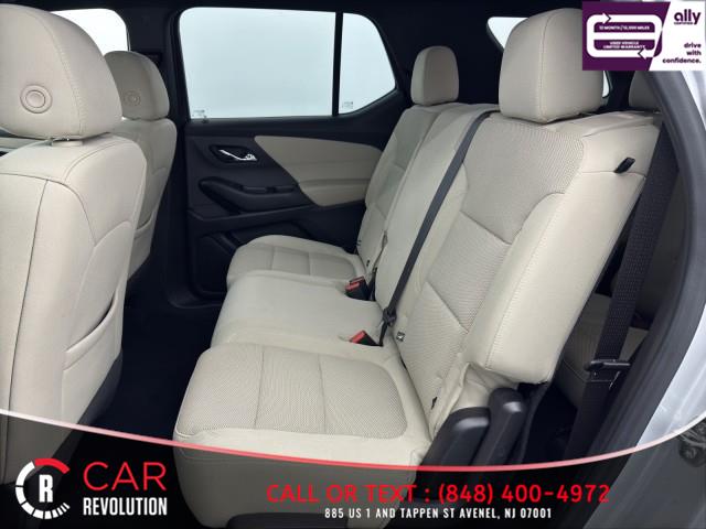2022 Chevrolet Traverse LS AWD photo